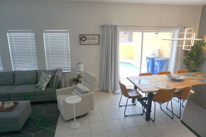 Image No.7-4 Bed Townhouse for sale