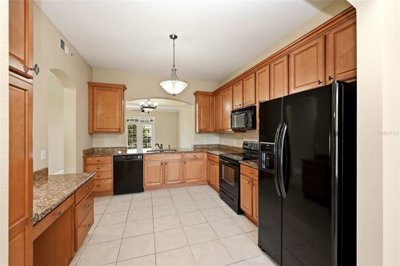 fa005713