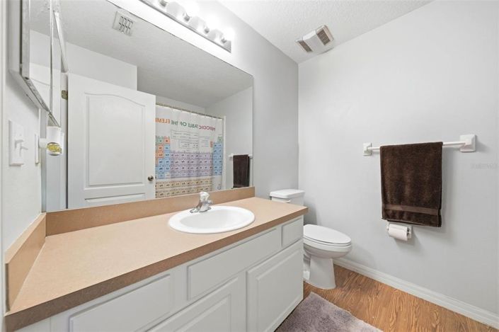 Image No.17-3 Bed House for sale