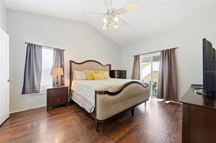 Image No.7-3 Bed House for sale