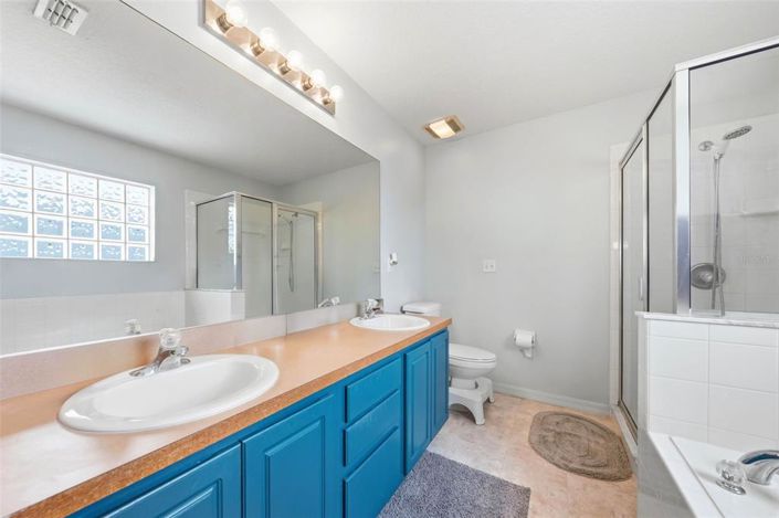 Image No.8-3 Bed House for sale