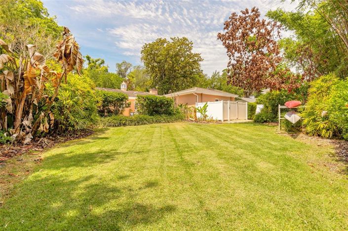 Image No.43-3 Bed House for sale