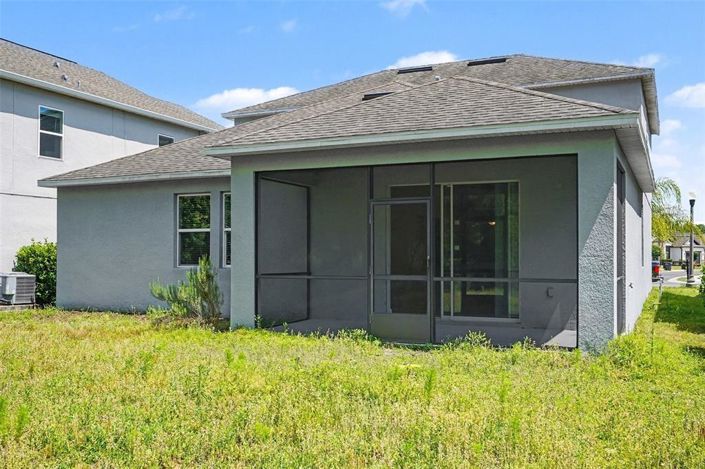 Image No.24-4 Bed House for sale