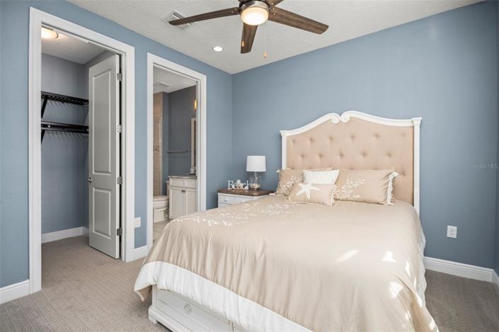 Image No.38-4 Bed Townhouse for sale