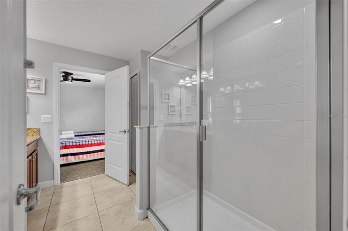 Image No.37-8 Bed House for sale