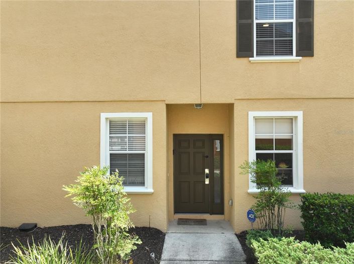 Image No.14-4 Bed Townhouse for sale