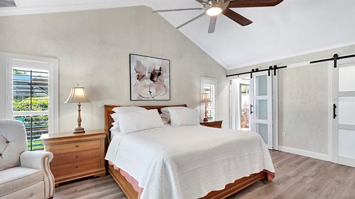 Image No.15-6 Bed House for sale