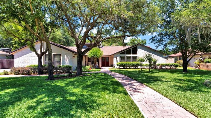 Image No.46-6 Bed House for sale