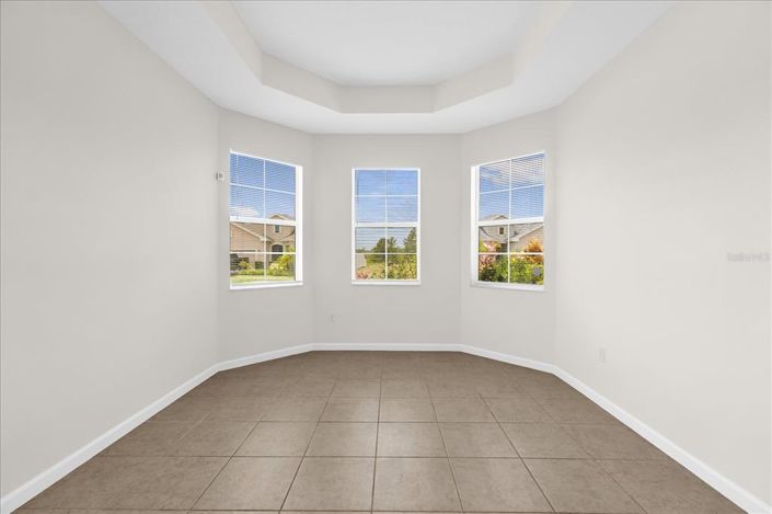 Image No.6-3 Bed House for sale