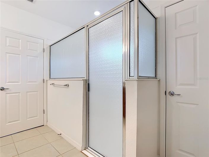 Image No.25-3 Bed House for sale