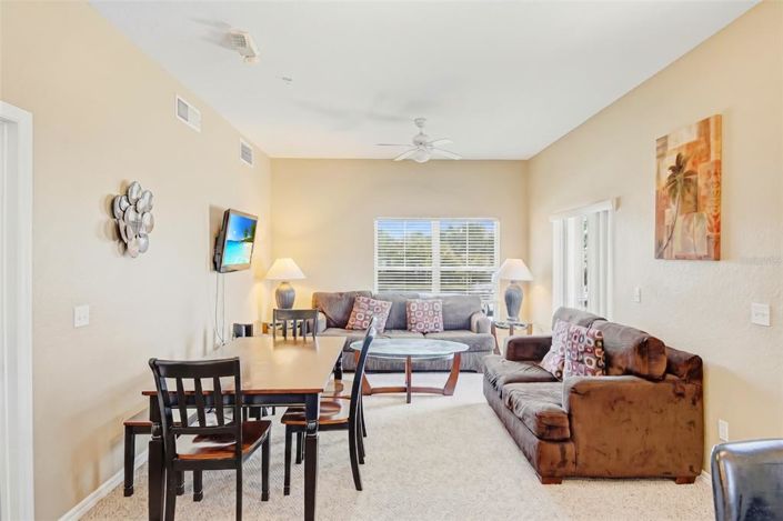 Image No.4-4 Bed Townhouse for sale