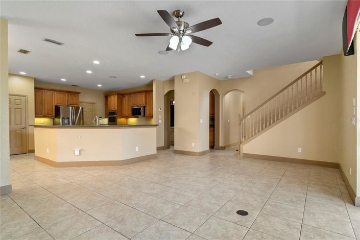 Image No.20-4 Bed House for sale