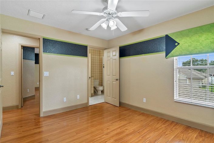 Image No.42-4 Bed House for sale