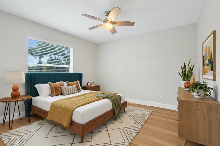 Image No.25-4 Bed House for sale