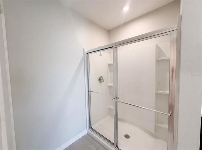 Image No.16-4 Bed House for sale