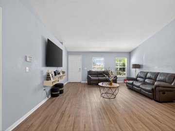 fa005713