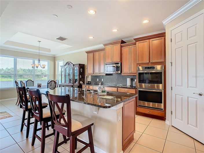 Image No.20-4 Bed House for sale