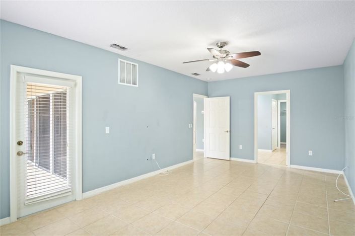 Image No.23-5 Bed House for sale