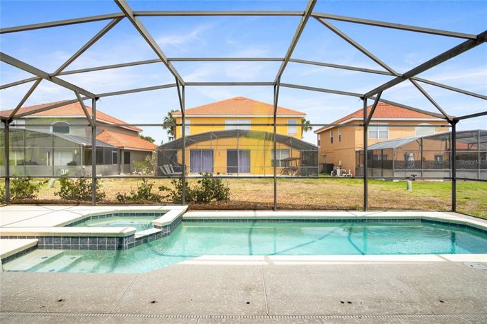 Image No.40-5 Bed House for sale