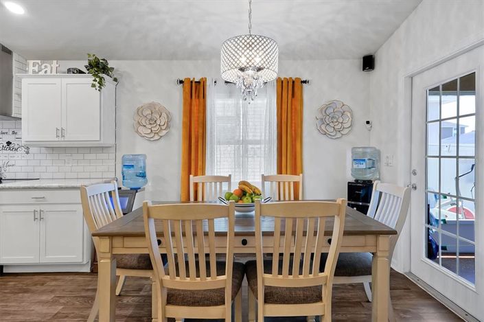 Image No.17-3 Bed House for sale