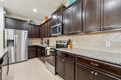 fa005713