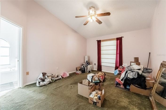 Image No.18-3 Bed House for sale