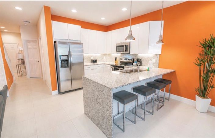 Image No.3-3 Bed Townhouse for sale
