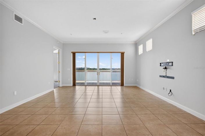 Image No.11-3 Bed Apartment for sale