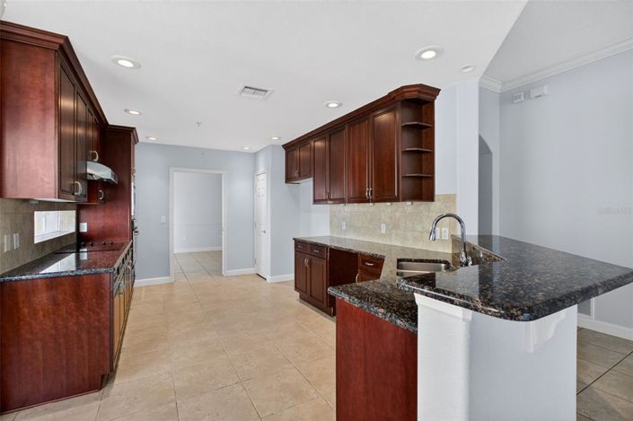Image No.29-3 Bed Apartment for sale
