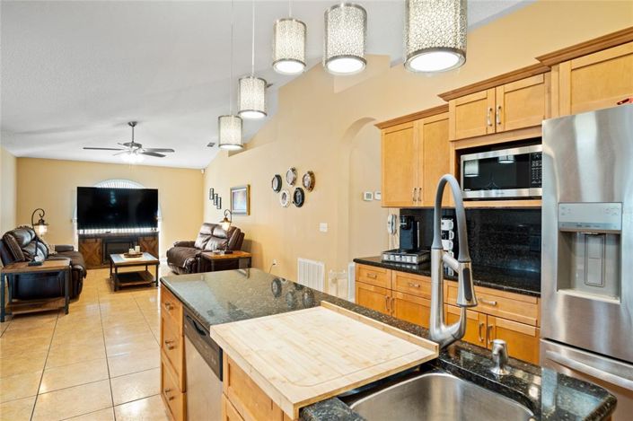 Image No.5-4 Bed House for sale