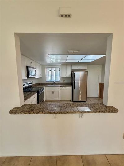Image No.13-3 Bed House for sale