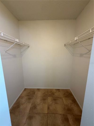 Image No.16-3 Bed House for sale
