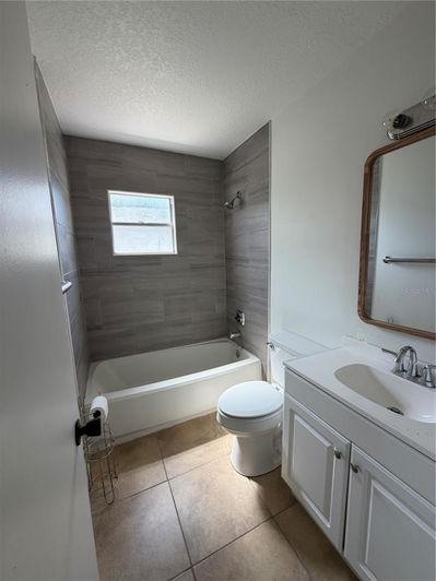 Image No.25-3 Bed House for sale