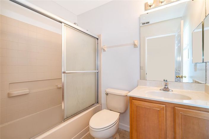 Image No.25-5 Bed House for sale