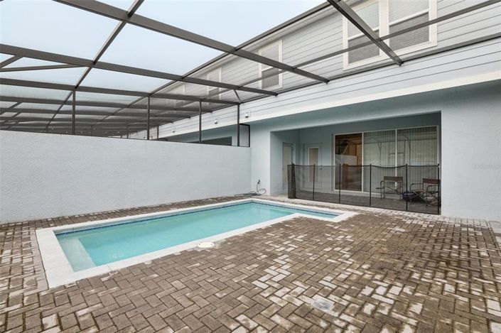 Image No.25-5 Bed Townhouse for sale