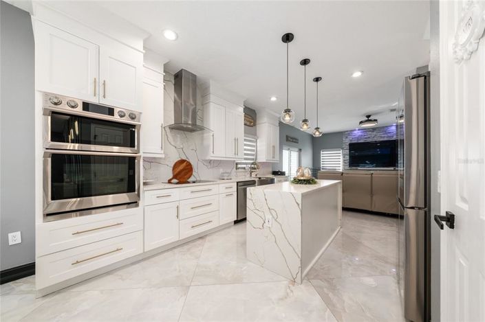 Image No.7-4 Bed House for sale