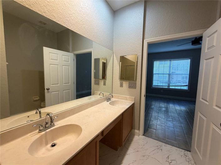 Image No.20-3 Bed Apartment for sale
