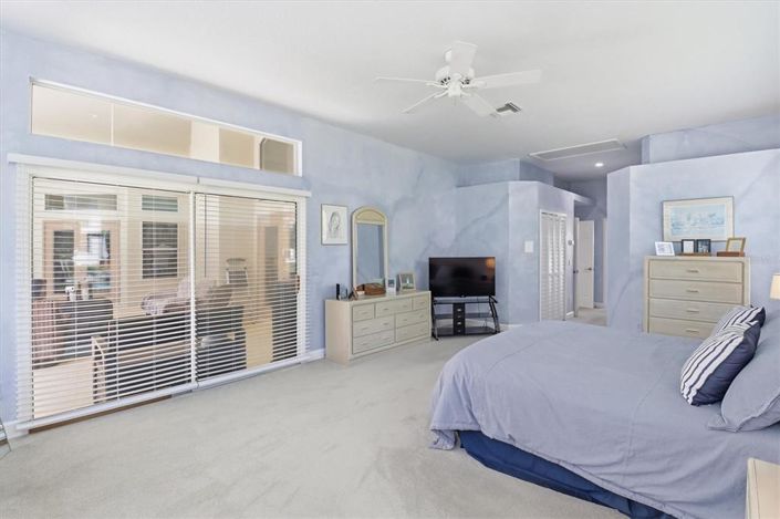 Image No.36-4 Bed House for sale
