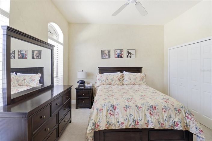 Image No.40-4 Bed House for sale