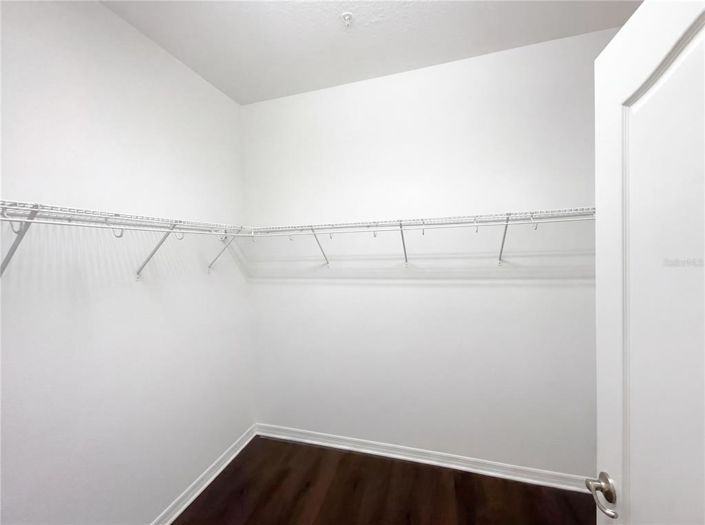 Image No.23-2 Bed House for sale