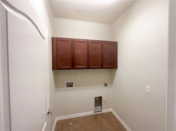 Image No.25-2 Bed House for sale