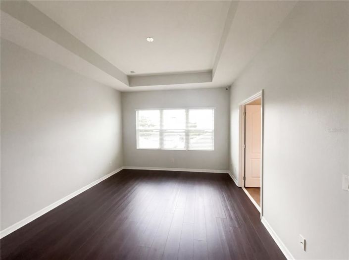 Image No.4-2 Bed House for sale