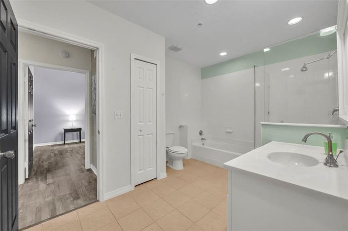 Image No.27-3 Bed Apartment for sale