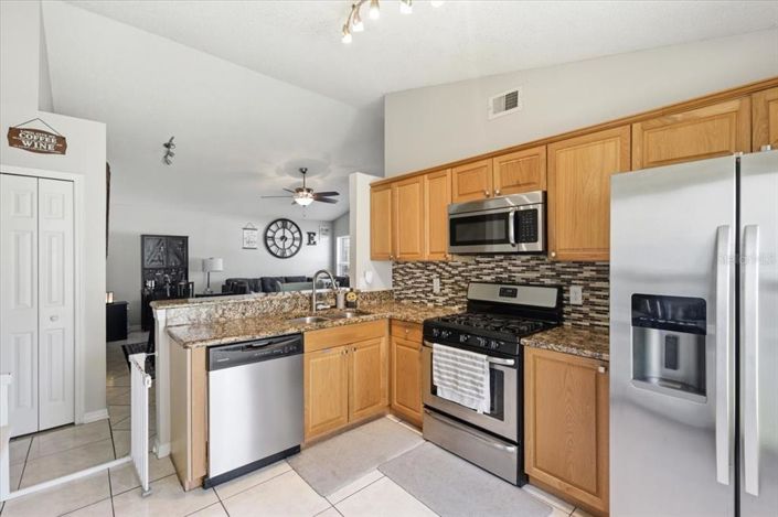 Image No.9-3 Bed House for sale