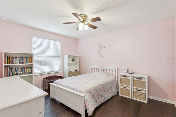 Image No.30-5 Bed House for sale