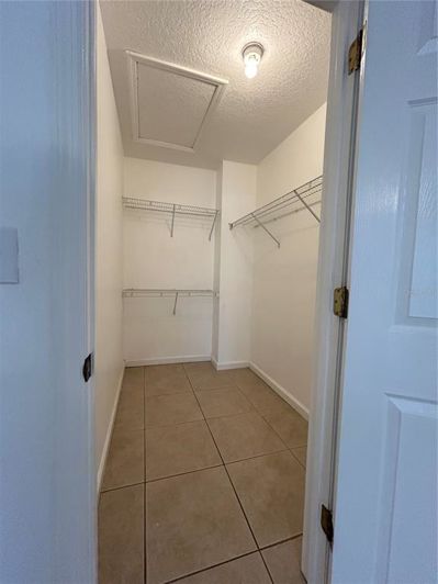 Image No.12-3 Bed Townhouse for sale