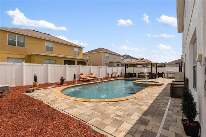 Image No.37-4 Bed House for sale