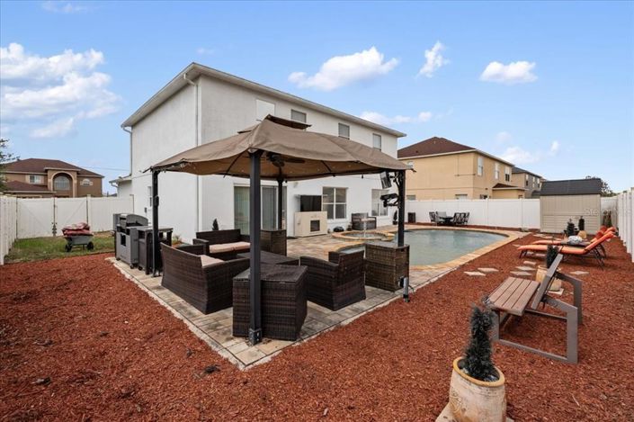 Image No.42-4 Bed House for sale
