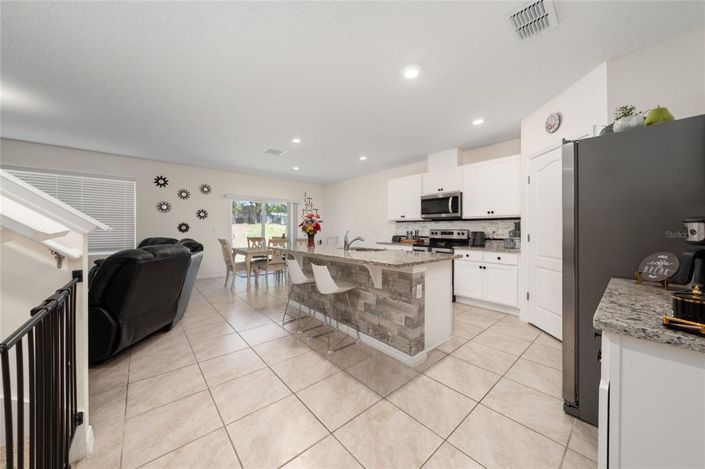 Image No.6-5 Bed House for sale