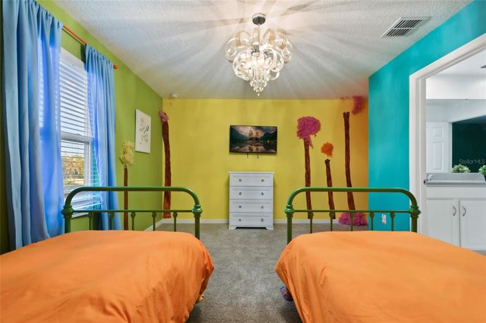 Image No.35-7 Bed House for sale